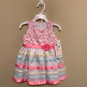 Girls dress